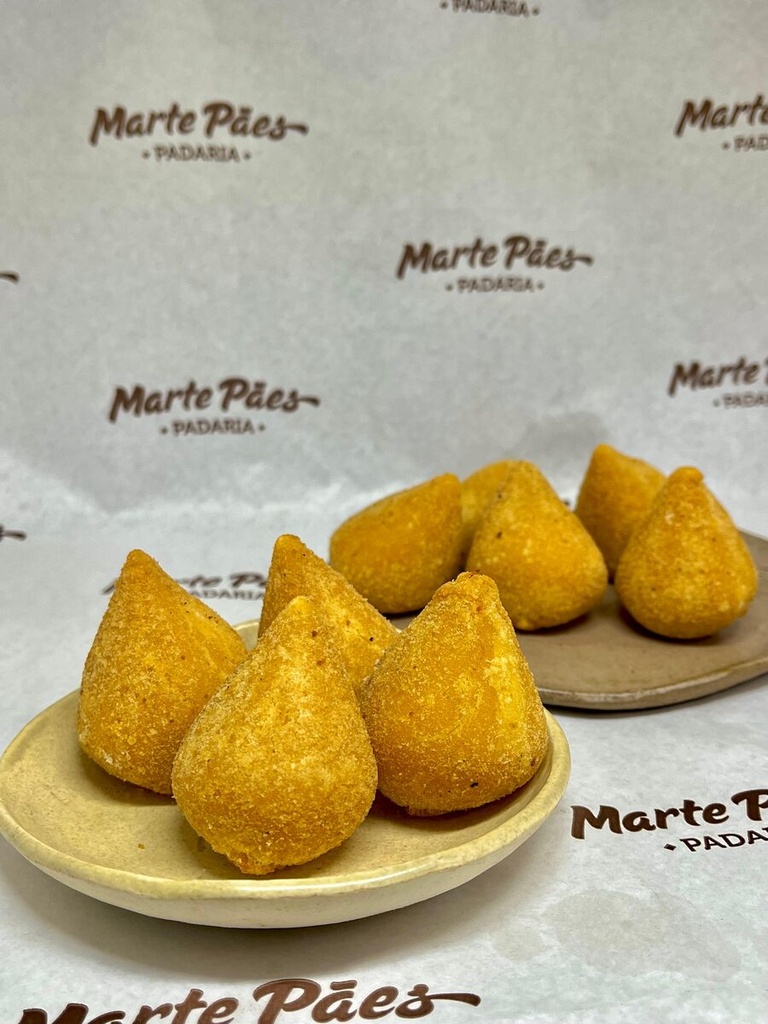 Mini Coxinha de Frango 25 Unds