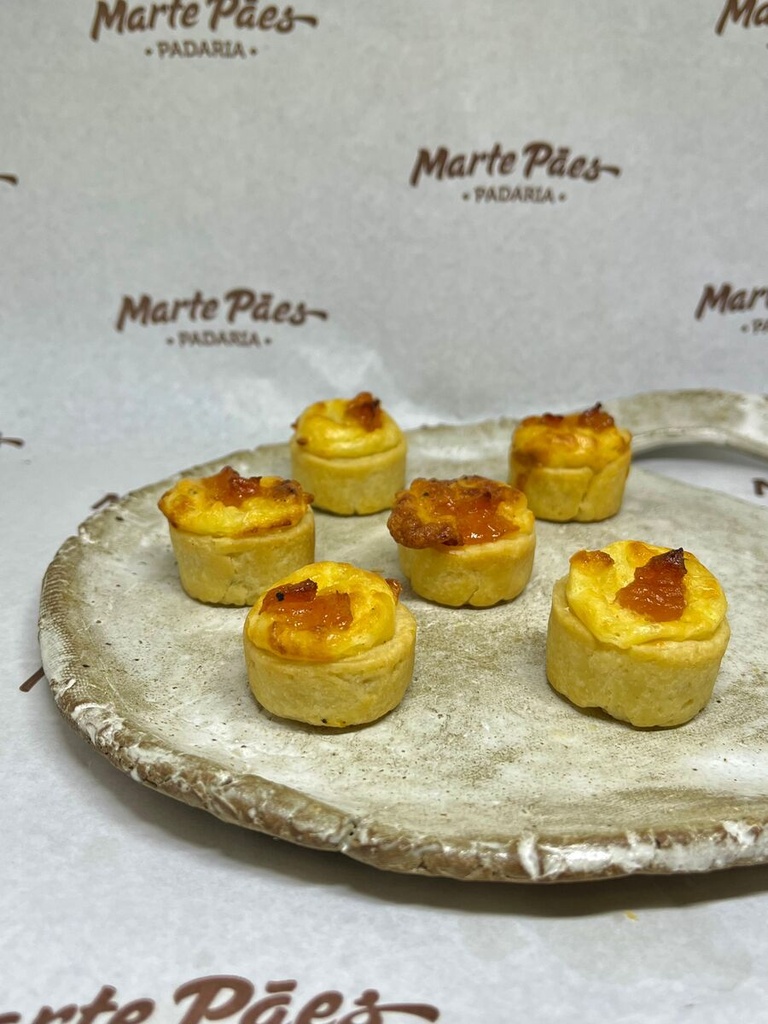 Mini Quiche Queijo e Damasco 25 Unds